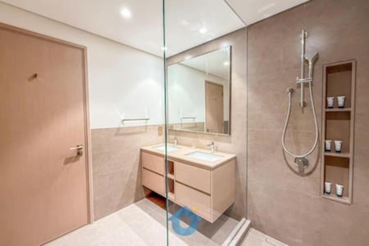 Likehome 5605gr Classic Two Bedroom With Burj Khalifa View Dubai